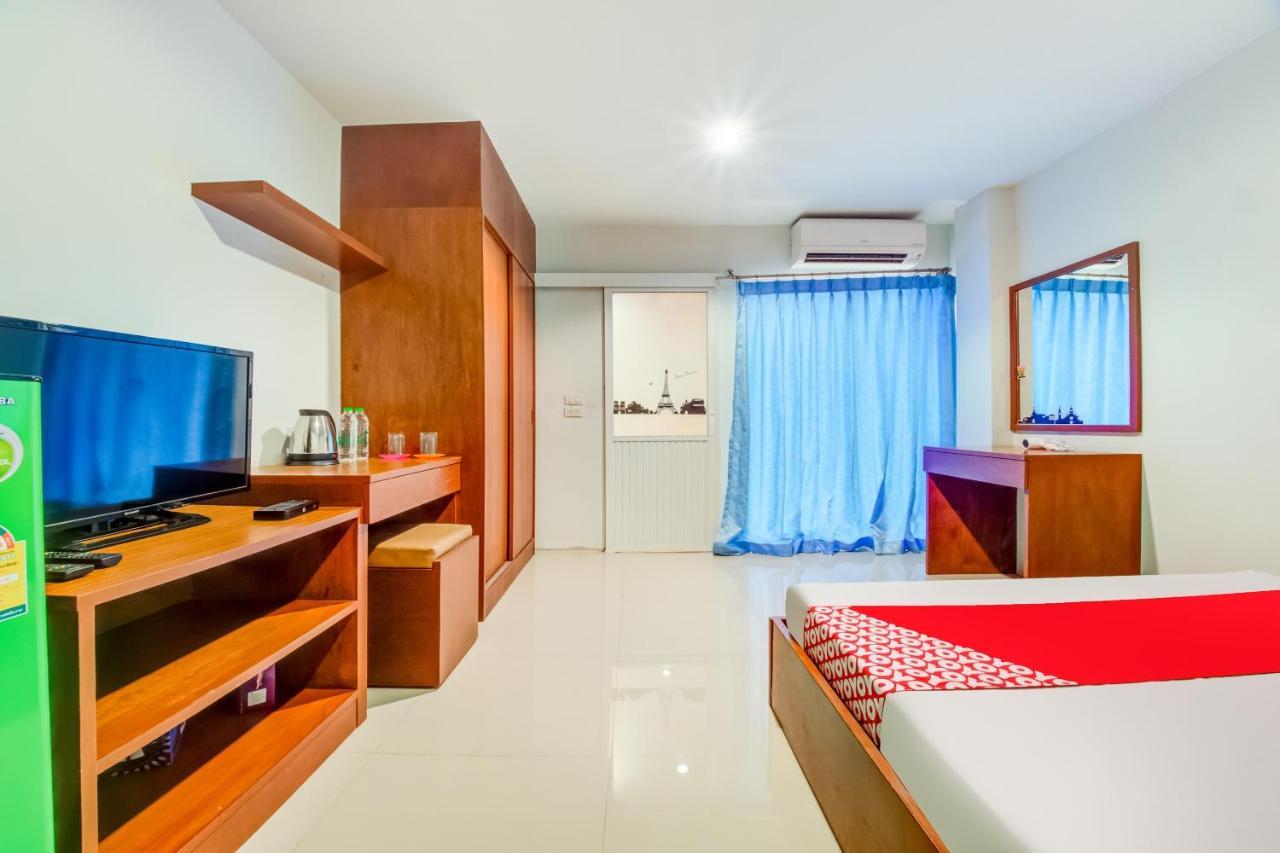 Oyo 75337 Ponpaipan1 Hotell Bangsaen Exteriör bild
